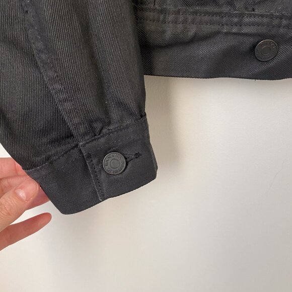 Banana Republic Black Coated Denim Trucker Jacket Men’s Small - Picture 6 of 12